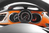 Interieur_Citroen-DS3-Racing-THP-200_28