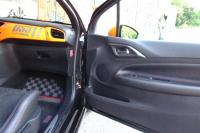 Interieur_Citroen-DS3-Racing-THP-200_33