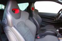 Interieur_Citroen-DS3-Racing-THP-200_34