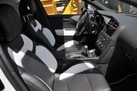 Interieur_Citroen-DS4-Sport-Chic-HDI_38