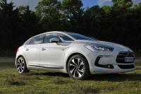 Exterieur_Citroen-DS5-Hybrid-2013_3