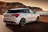 Exterieur_Citroen-DS5-Pure-Pearl_12
                                                        width=