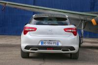 Exterieur_Citroen-DS5-blueHDI_16