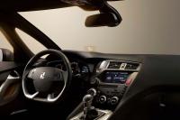 Interieur_Citroen-DS5_13