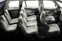 Interieur_Citroen-Picasso-2011_15