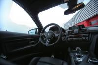 Interieur_Comparatif-BMW-M3-VS-BMW-M4_25