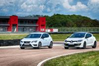 Exterieur_Comparatif-Leon-Cupra-VS-Megane-RS_7