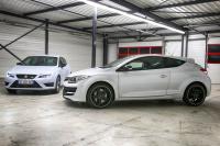 Exterieur_Comparatif-Leon-Cupra-VS-Megane-RS_12