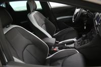 Interieur_Comparatif-Leon-Cupra-VS-Megane-RS_18
                                                        width=