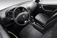 Interieur_Dacia-Duster_17