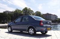 Exterieur_Dacia-Logan-2009_13