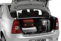 Interieur_Dacia-Logan-2009_29