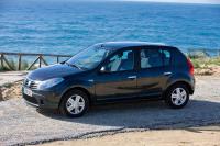 Exterieur_Dacia-Sandero-2009_20