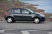 Exterieur_Dacia-Sandero-2009_32