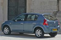 Exterieur_Dacia-Sandero-2009_23