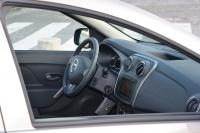 Interieur_Dacia-Sandero-dCi-Laureate_20
                                                        width=