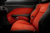 Interieur_Dodge-Challenger-SRT-392-HEMI_18
                                                        width=