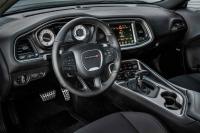 Interieur_Dodge-Challenger-TA_14