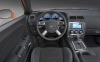 Interieur_Dodge-Challenger_64
                                                        width=