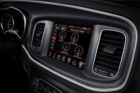 Interieur_Dodge-Charger-2015_17
                                                        width=