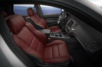 Interieur_Dodge-Durango-SRT-2017_79
                                                        width=