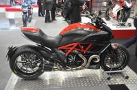 Exterieur_Ducati-Diavel-2012_7