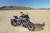 Exterieur_Ducati-Diavel_2
                                                        width=