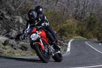 Exterieur_Ducati-Monster-1100-Evo_14
                                                        width=