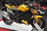 Exterieur_Ducati-Streetfighter-848-2012_39
                                                        width=