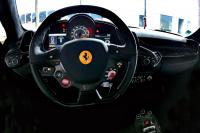 Interieur_Ferrari-458-Italia-2014_11