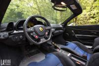 Interieur_Ferrari-458-Speciale-Aperta_24
                                                        width=