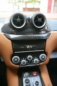 Interieur_Ferrari-599-GTB-Fiorano-HGTE_35