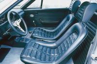 Interieur_Ferrari-Dino-246-GT-1969_10
                                                        width=