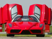 Exterieur_Ferrari-Enzo_19