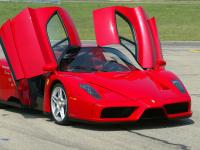 Exterieur_Ferrari-Enzo_44