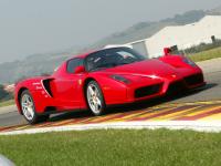 Exterieur_Ferrari-Enzo_51