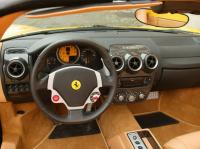 Interieur_Ferrari-F430_34
                                                        width=