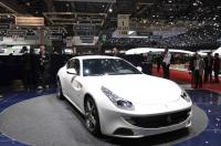 Exterieur_Ferrari-FF_9