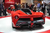 Exterieur_Ferrari-LaFerrari-2013_9
                                                        width=