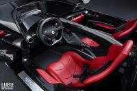 Interieur_Ferrari-Monza-SP1-SP2_10
                                                        width=