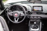 Interieur_Fiat-124-Spider-2016_33
                                                        width=