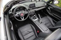 Interieur_Fiat-124-Spider-2016_31
                                                        width=