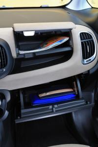 Interieur_Fiat-500L-Living_15