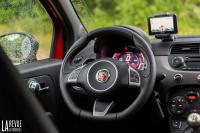 Interieur_Fiat-Abarth-595-Competizione-2015_34