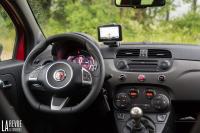 Interieur_Fiat-Abarth-595-Competizione-2015_35