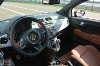 Interieur_Fiat-Abarth-595-Turismo_28