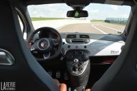 Interieur_Fiat-Abarth-595-Turismo_27