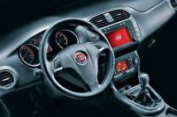 Interieur_Fiat-Bravo_31
                                                        width=