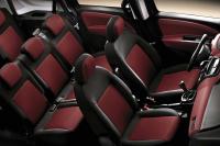 Interieur_Fiat-Doblo-2010_12