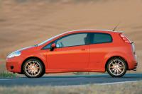 Exterieur_Fiat-Grande-Punto_10